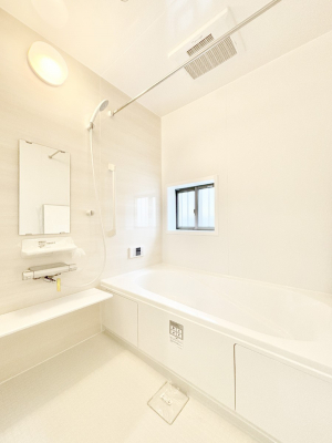 �����@����̔�����₷��؂ȃo�X�^�C���B�������Ƃ����C���y����Ŕ����Ƃ肽���ł��ˁI  