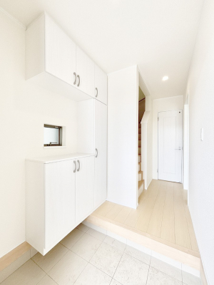 ���ց@�����������������Ȃ��L�X���ցI 