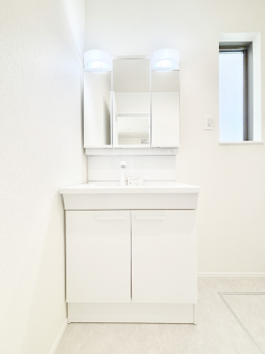 ���ʑ�E���ʏ��@�傫�����₷���O�ʋ��Ő�����������ʑ�́A�g�����Ȃ݃`�F�b�N�┧�̂������ɂ������߂ł��B 