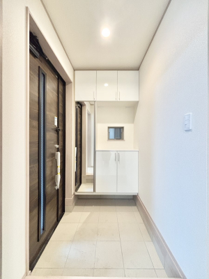 ց@~[tV[Y{bNX͂oO̐gȂ݃`FbNɕ֗