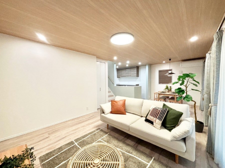 rO@Ƒ̓₩Șbŕ܂閾邢rO  