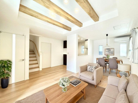 rO@Ƒ̓₩Șbŕ܂閾邢rO  ƋCGł