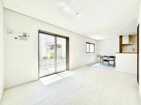 ̑ρ@̗ǂrOBCɓ̃O[΍XɐSn悳Abv