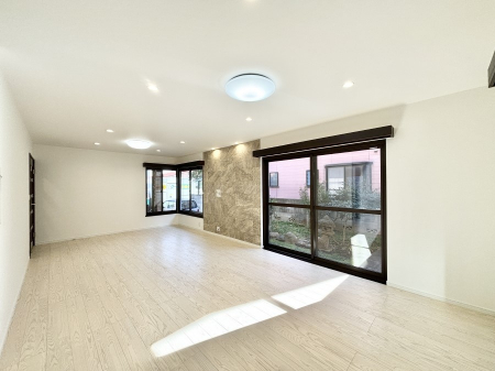 rO@͋Ĉkcj͉Ƒ݂Ȃ̉K  