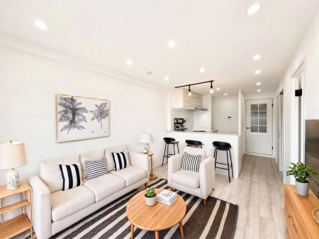 rO@͋Ĉkcj͉Ƒ݂Ȃ̉Kԁ@ƋCGł