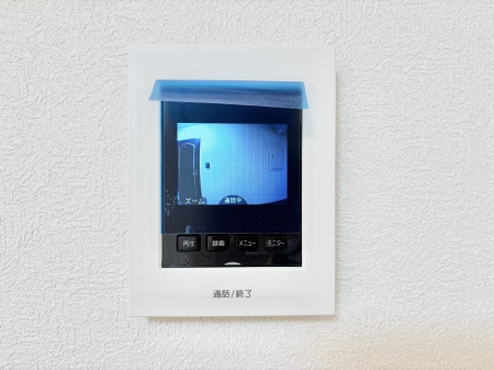 ���̑����ρ@TV���j�^�[�t�C���^�[�t�H�����t���Ă��ăZ�L�����e�B�[��    