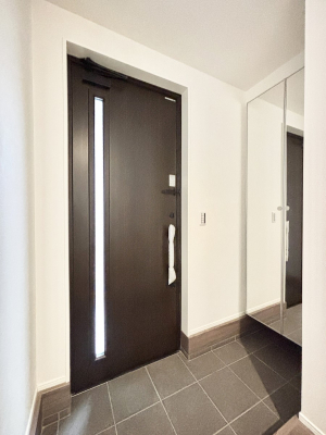 ց@KXXbg̓փhAɌ͂Ă܂  