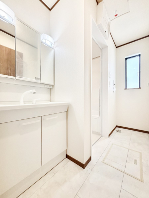 ���̑��@���������Ă���̂Ŋ��C���ł��Đ����������郉���h���[�X�y�[�X