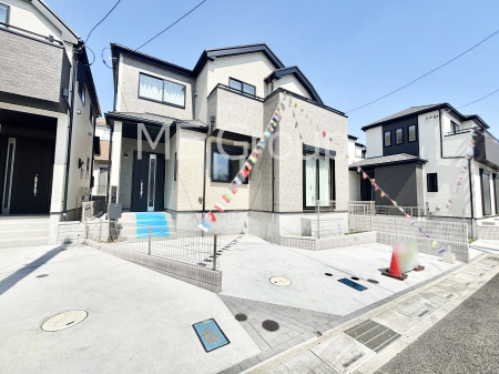 ���n�O�ώʐ^�@�������ꂽ�O�ρA�㎿�ȏZ��Ԃ��L���鎺���͉i�����S���ĉ߂�����Z���ł��B 