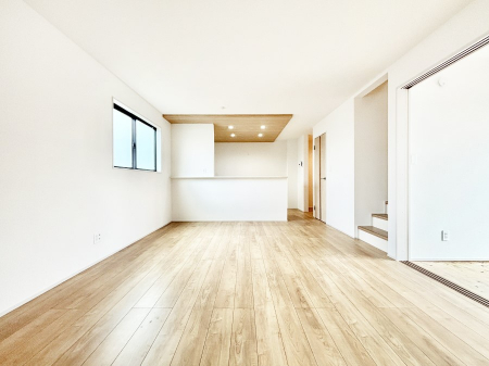 rO@Ƒ̓₩Șbŕ܂閾邢rOB   