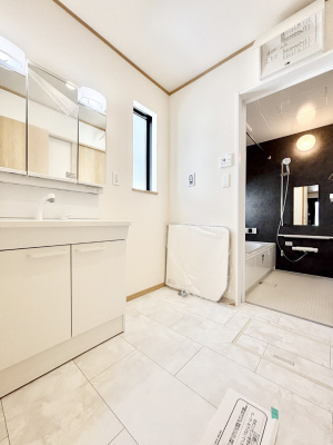 ���̑��@�g�x�x���X���[�Y�ɂ����Ȃ���E�ߏ�        