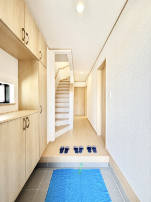 ���ց@���邢���ւ͂��q�l�����o�}������̂ɂ҂�����ł��I   