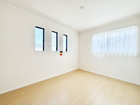 ���̑����ρ@2�ʍ̌����m�ۂ������邢��ԁB�Ƒ��݂�Ȃ����K�ȕ�炵����������݌v�ł��B  