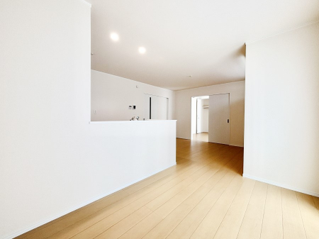 ���̑����ρ@�Ƒ������R�ƏW�܂�e���̃X�y�[�X�ɂȂ肻��  