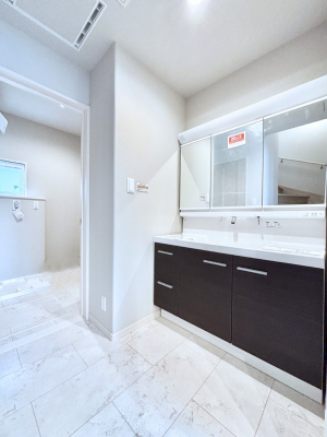 ̑@LXƂƂ̂郉h[Xy[XB  