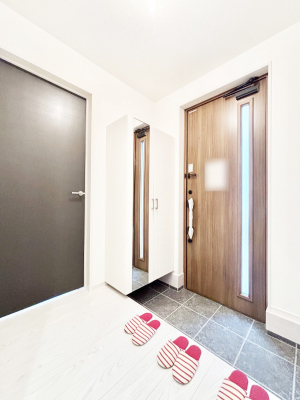 ց@KXXbg̓փhAɌ͂Ă܂