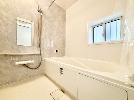 �����@����̔�������Ă���閾�邢�������̂���o�X���[��    