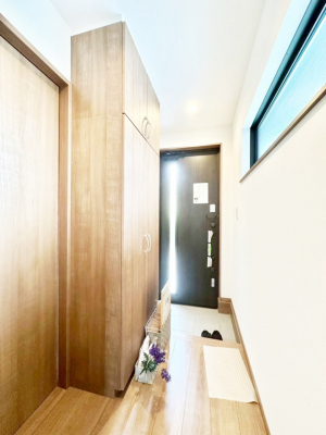 ց@KXXbg̓փhAɌ͂Ă܂