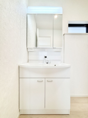 ���ʑ�E���ʏ��@�傫�����₷���O�ʋ��Ő�����������ʑ�́A�g�����Ȃ݃`�F�b�N�┧�̂������ɂ������߂ł��B 