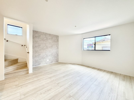 ̑ρ@Ƒ̏Ί炪RƐ܂ĂAȕ͋C̃_CjOɎdオĂ܂B