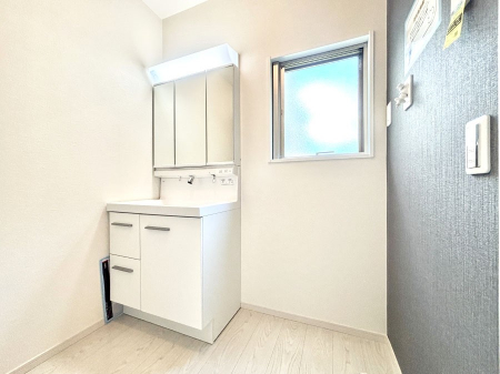 ���ʑ�E���ʏ��@���邢���ʏ��͖����̐g�x�x���y�����ł����Ⴂ�����ł��B