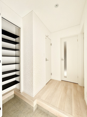 ���ց@�Ƒ��̋A��₨�q�l�������������}���錺��