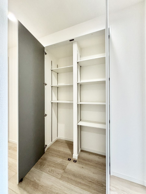 ���[�@�L�����[�B�|���p�����p�i�̃X�g�b�N�Ȃǂ�����������[�B