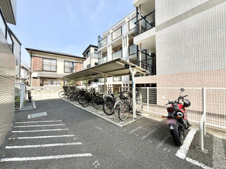 ���̑��@�O�� ���]�ԁE�o�C�N�u����i�󂫏󋵂͓s�x���m�F���������j