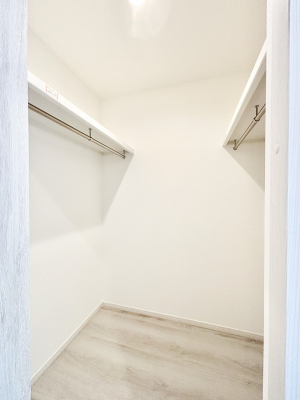 ���̑��@�m����WIC�B���s��������̂Ō���̈ߗނ�����������܂�܂��B