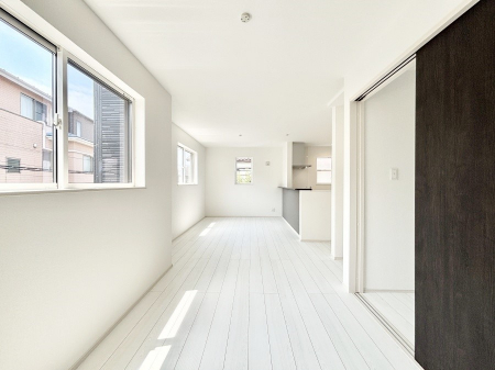 rO@邢zA͋̕Cɖ郊rOE_CjOB 