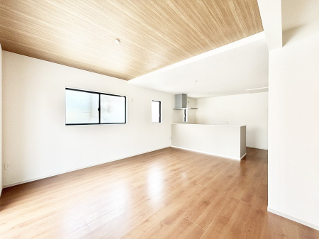 rO@Ƒ̓₩Șbŕ܂閾邢rO