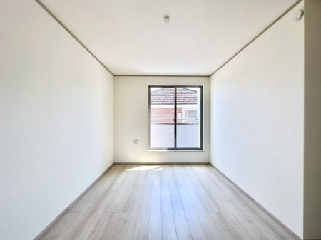 ���̑����ρ@�o���R�j�[���J�������v���X���Ă����m��  