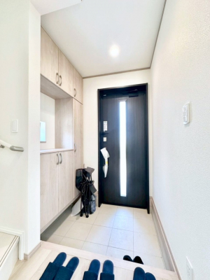 ���ց@����I�𗘗p���āA���z�������������q�l�������ĂȂ��ł��܂��B