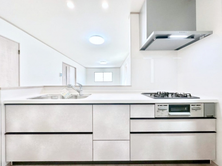 �L�b�`���@�������������I�ɁA�y�����I�V�X�e���L�b�`��  