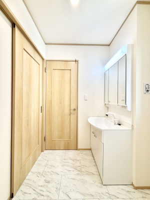 ���ʑ�E���ʏ��@���邢���ʏ��͖����̐g�x�x���y�����ł����Ⴂ�����ł��B