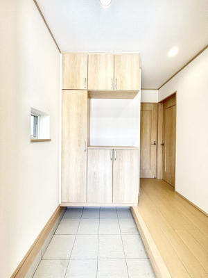 ���ց@�Ƒ��̋A��₨�q�l�������������}���錺��  