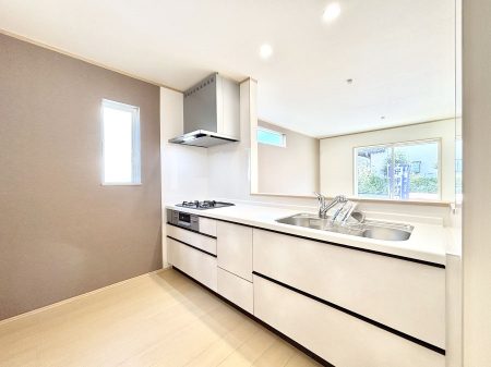 �L�b�`���@��Ƃ肠��L�b�`���ł͂��Ƒ��Ɗy�������������ł��܂��B