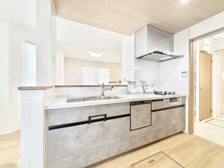 Lb`@Ƃ肠Lb`ł͂ƑƊył܂B