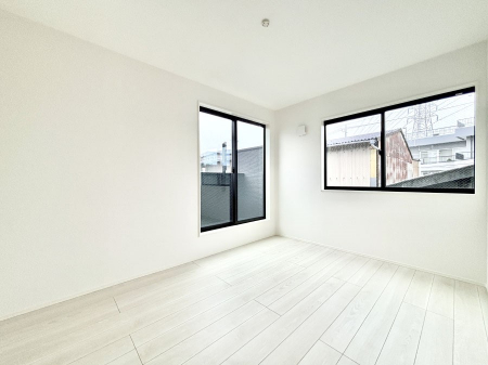 ���̑����ρ@���邢�o���R�j�[�T�C�h�ɗm����ݒu�B�ڊo�߂̗ǂ��Q���ɁB 