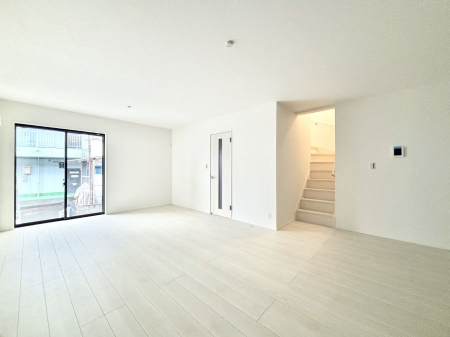 ���̑����ρ@���r���O�K�i���Ƒ��̏Ί�Ɖ�b���Ȃ��ł���܂�  