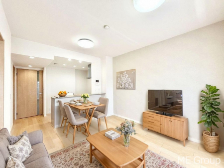 rO@͋Ĉkcj͉Ƒ݂Ȃ̉Kԁ@ƋCGł