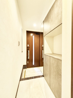 ց@KXXbg̓փhAɌ͂Ă܂  