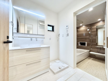 ̑@LXƂƂ̂郉h[Xy[XB  