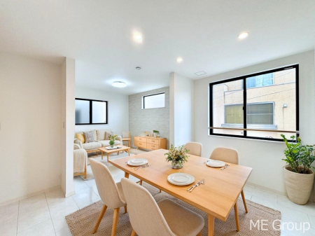 rO@Ƒ̓₩Șbŕ܂閾邢rO  ƋCGł