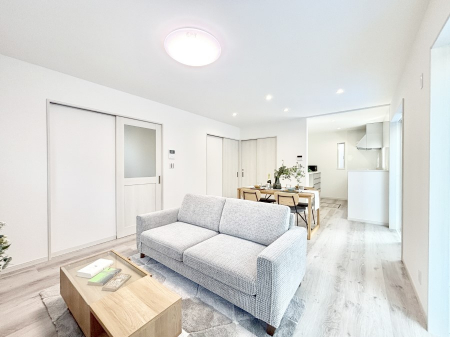 rO@ǂɂĂƑ̂ȂR~jP[VrOB 