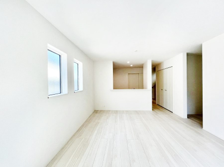 rO@ƑƂ̃R~jP[V[܂郊rOCKi̗p