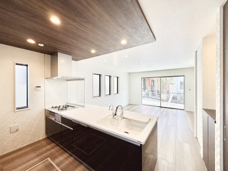 Lb`@Ƃ肠Lb`ł͂ƑƊył܂B