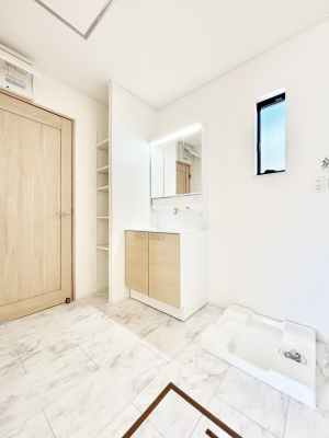 ���̑��@�L�X�Ƃ�Ƃ�̂��郉���h���[�X�y�[�X