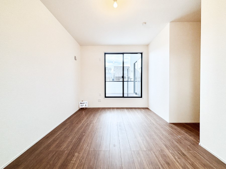 ���̑����ρ@���邢�o���R�j�[�T�C�h�ɗm����ݒu�B�ڊo�߂̗ǂ��Q���ɁB 