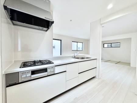 �L�b�`���@�������������I�ɁA�y�����I�V�X�e���L�b�`��  